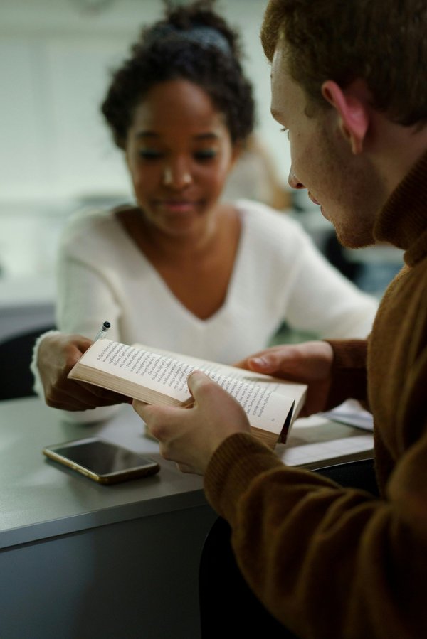 Comment le soutien scolaire en terminale aide à réussir ?